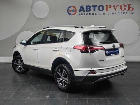 2016 Toyota RAV4 IV (XA40) Рестайлинг, белый, 1999000 рублей, вид 2
