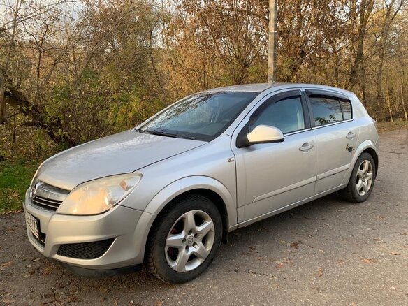 2011 Opel Astra H Рестайлинг, серебристый, 415000 рублей