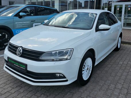 Volkswagen Jetta VI Рестайлинг