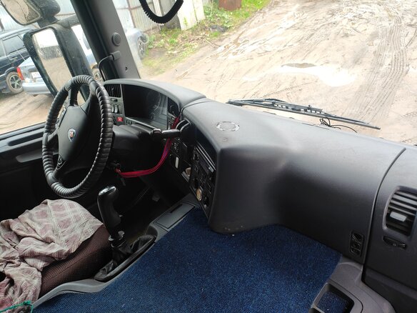 2011 Scania P-series, зелёный, 3000000 рублей - вид 4