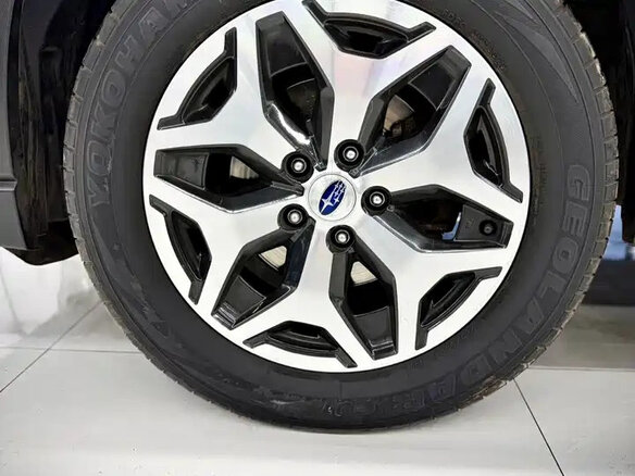 2021 Subaru Forester V, чёрный, 3000000 рублей - вид 13