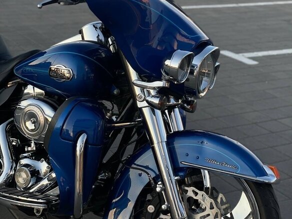 2009 Harley-Davidson Electra Glide, синий, 700000 рублей - вид 18