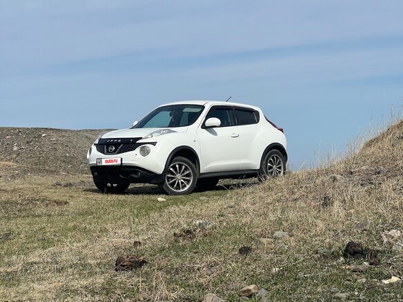 2011 Nissan Juke I, белый, 950000 рублей - вид 4