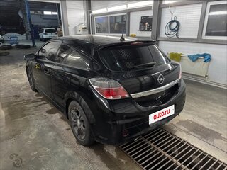 2008 Opel Astra GTC H Рестайлинг, чёрный, 520000 рублей, вид 4