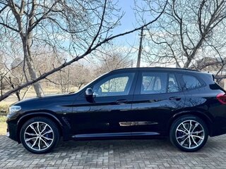 2020 BMW X3 30d xDrive III (G01), чёрный, 4260000 рублей, вид 3