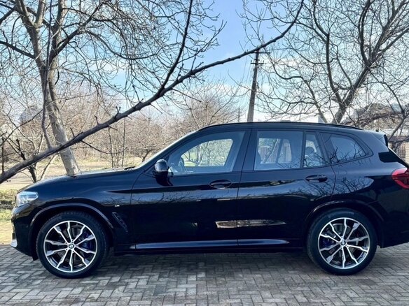 2020 BMW X3 30d xDrive III (G01), чёрный, 4260000 рублей - вид 2