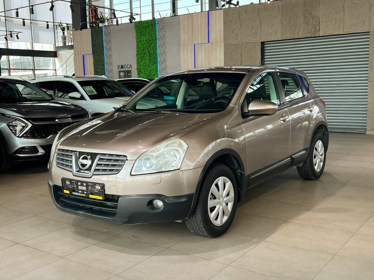 Открыть фотографии: Nissan Qashqai I