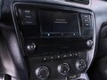 2019 Skoda Octavia III (A7) Рестайлинг, белый, 1430000 рублей - вид 9