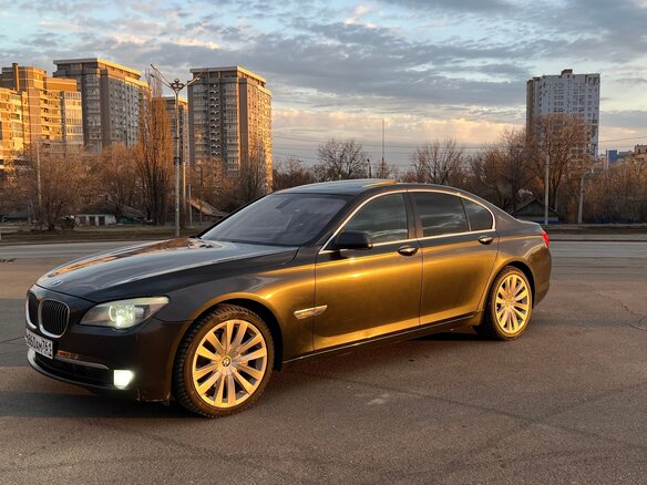 2008 BMW 7 серии 730d V (F01/F02/F04), серый, 1450000 рублей