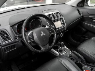 2013 Mitsubishi ASX I Рестайлинг, белый, 1027000 рублей, вид 5