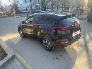 2019 Kia Sportage IV Рестайлинг, чёрный, 2050000 рублей, вид 3