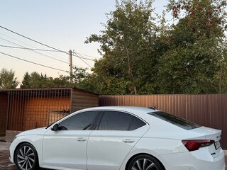 2020 Skoda Octavia IV (A8), белый, 2100000 рублей, вид 1