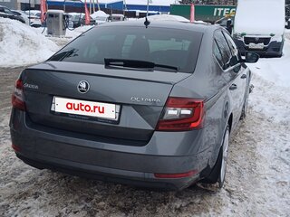 2020 Skoda Octavia III (A7) Рестайлинг, серый, 2450000 рублей, вид 3
