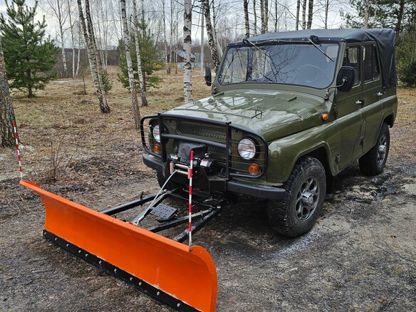 1981 УАЗ 469Б, зелёный, 1100000 рублей