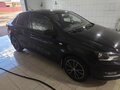 2017 Volkswagen Polo V Рестайлинг, чёрный, 900000 рублей