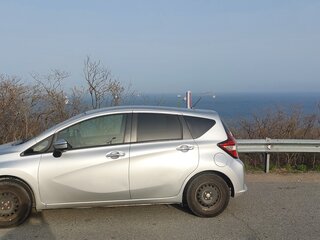 2018 Nissan Note II Рестайлинг, серебристый, 970000 рублей, вид 4