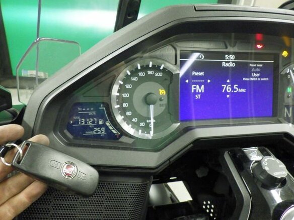 2022 Honda GL 1800 Gold Wing, чёрный, 2400000 рублей - вид 8