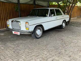 1971 Mercedes-Benz W114 250, белый, 1770000 рублей, вид 2