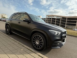 2021 Mercedes-Benz GLE 400 d II (V167), чёрный, 8100000 рублей, вид 3