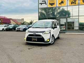 Toyota Sienta II