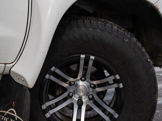 2013 Toyota Hilux VII Рестайлинг, белый, 3650000 рублей, вид 4
