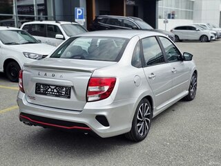 2026 Lada (ВАЗ) Granta Sport I Рестайлинг, серебристый, 1541000 рублей, вид 4