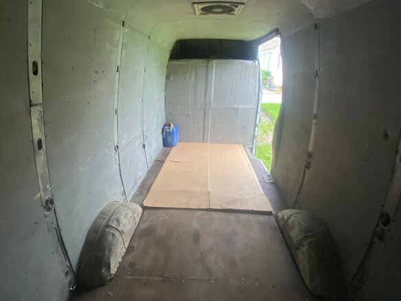 2000 Iveco Daily, белый, 500000 рублей - вид 10