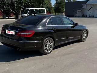 2010 Mercedes-Benz E-Класс 350 IV (W212, S212, C207), чёрный, 1490000 рублей, вид 4