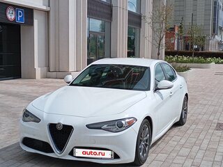 2020 Alfa Romeo Giulia II (952), белый, 3000000 рублей, вид 4