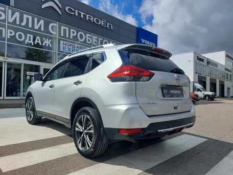 2020 Nissan X-Trail III Рестайлинг, серый, 2330000 рублей, вид 5