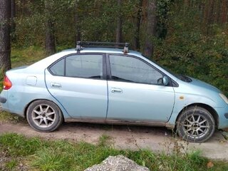 1998 Toyota Prius I (XW10), голубой, 250000 рублей, вид 2