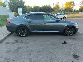 2015 Skoda Superb III, серый, 1650000 рублей, вид 4