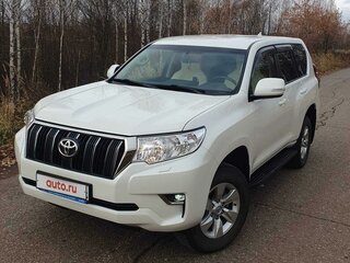 2022 Toyota Land Cruiser Prado 150 Series Рестайлинг 3, белый, 7200000 рублей, вид 1