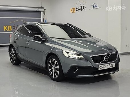 2019 Volvo V40 Cross Country I Рестайлинг, серый, 1948505 рублей, вид 1