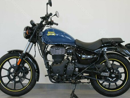 2025 Royal Enfield Meteor, голубой, 509000 рублей, вид 1