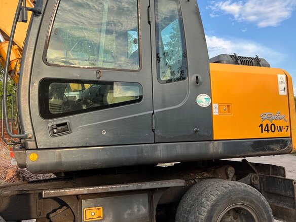 2011 Hyundai R140W, 7800000 рублей - вид 5