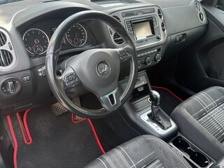 2016 Volkswagen Tiguan Euro 6 I Рестайлинг, чёрный, 1400000 рублей, вид 4