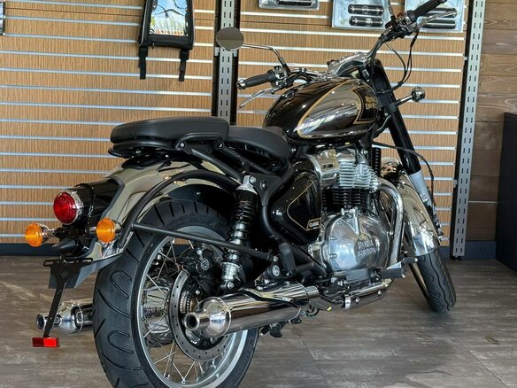 2026 Royal Enfield Classic 650, чёрный, 723000 рублей - вид 12