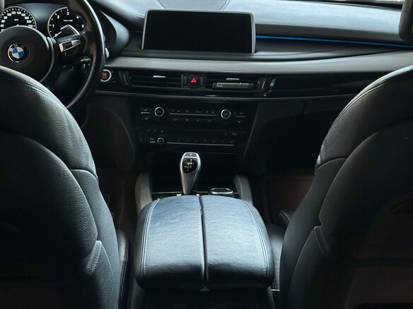 2015 BMW X5 40d III (F15), белый, 3850000 рублей - вид 12