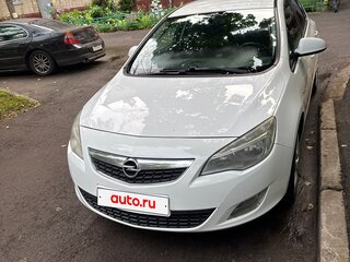 2012 Opel Astra J, белый, 700000 рублей, вид 2