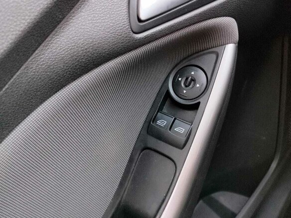 2013 Ford Focus III, белый, 849000 рублей - вид 11