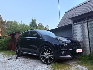 2021 Kia Sportage IV Рестайлинг, чёрный, 2600000 рублей, вид 5