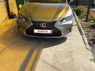 2019 Lexus ES 250 VII, серый, 4000000 рублей, вид 1