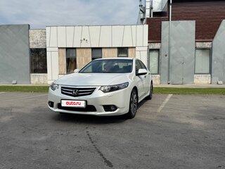 2012 Honda Accord VIII Рестайлинг, белый, 1450000 рублей, вид 3