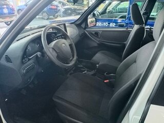 2026 Lada (ВАЗ) Niva Travel I Рестайлинг, белый, 1712000 рублей, вид 2