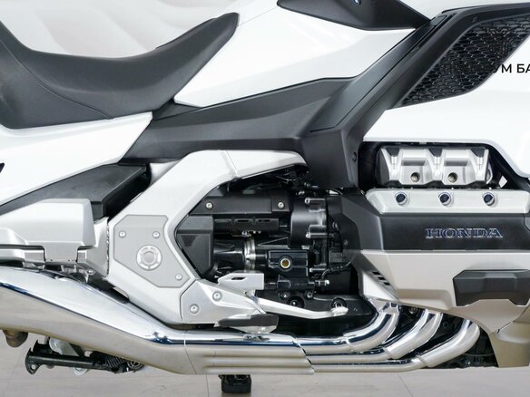 2019 Honda GL 1800 Gold Wing, белый, 2499000 рублей - вид 9