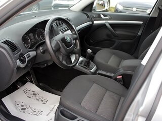 2012 Skoda Octavia Scout II (A5) Рестайлинг, серебристый, 959000 рублей, вид 5