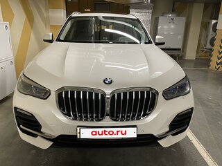 2019 BMW X5 30d IV (G05/G18), белый, 5800000 рублей, вид 1