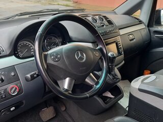 2012 Mercedes-Benz Viano Extralong L3 I (W639) Рестайлинг, чёрный, 2900000 рублей, вид 4