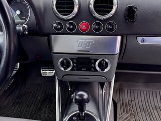 2004 Audi TT I (8N) Рестайлинг, серый, 870000 рублей, вид 5